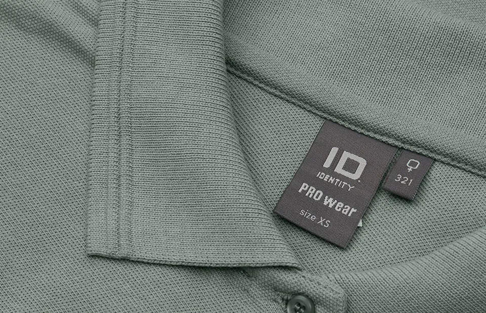 ID PRo Wear Polo Dames Close UP Dusty Groen